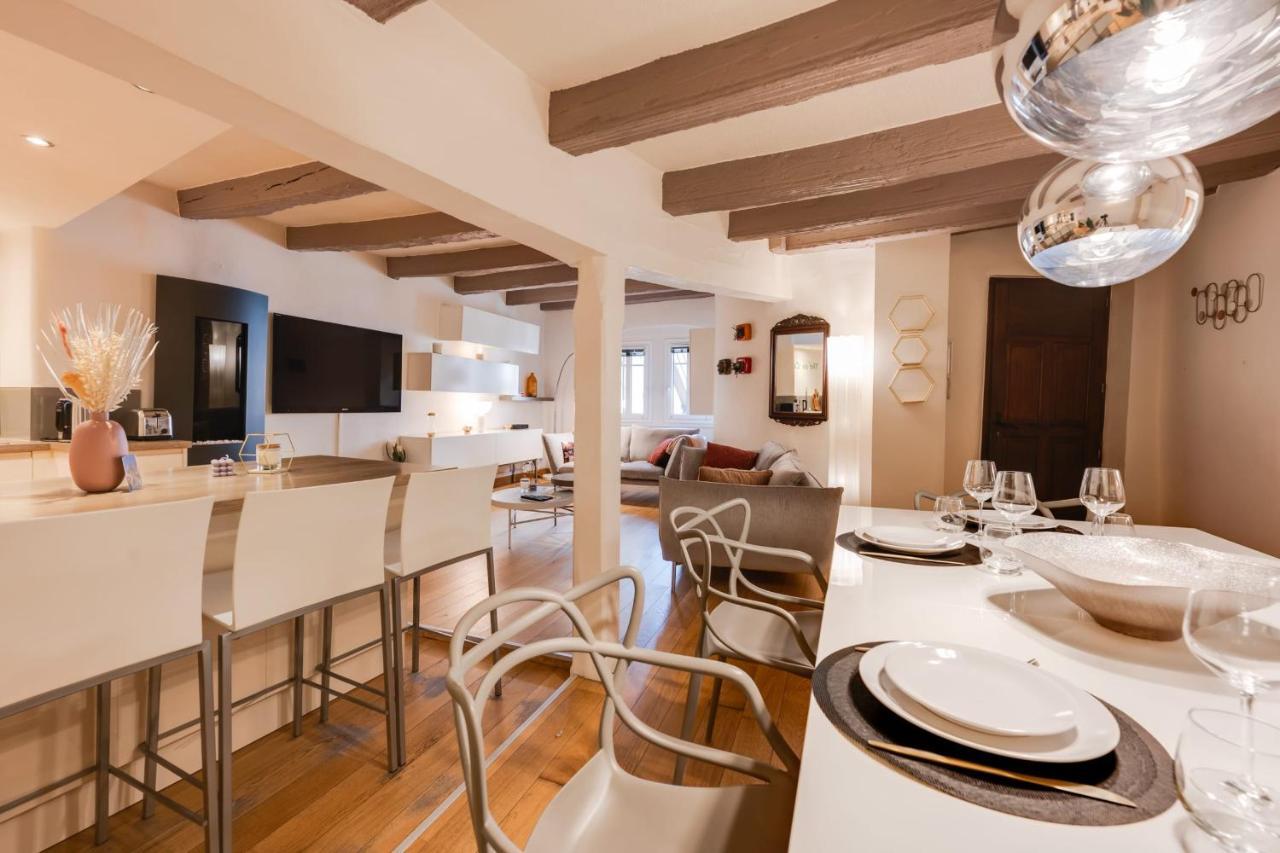 La Tour Du Lac - Beautiful Apartment In The Heart Of Annecy Eksteriør billede