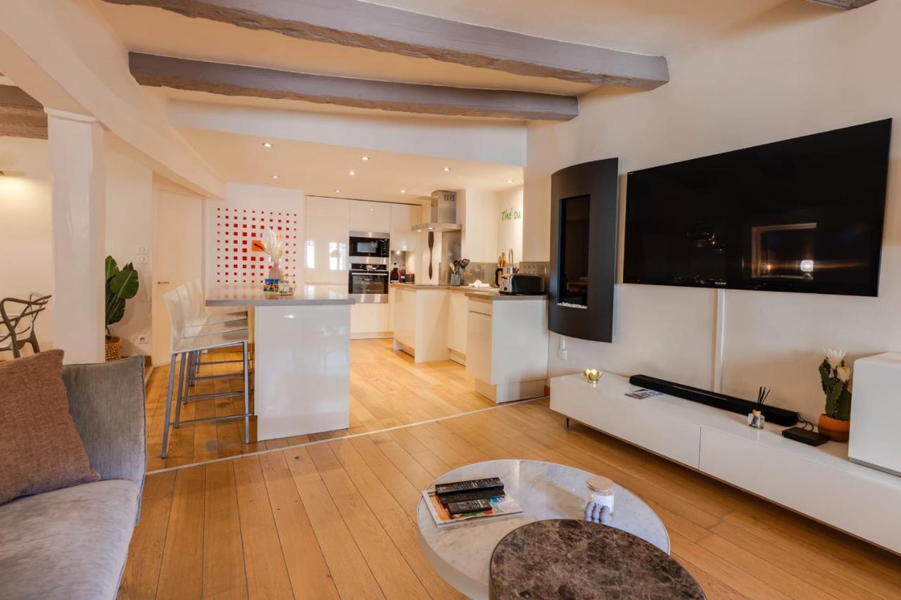 La Tour Du Lac - Beautiful Apartment In The Heart Of Annecy Eksteriør billede